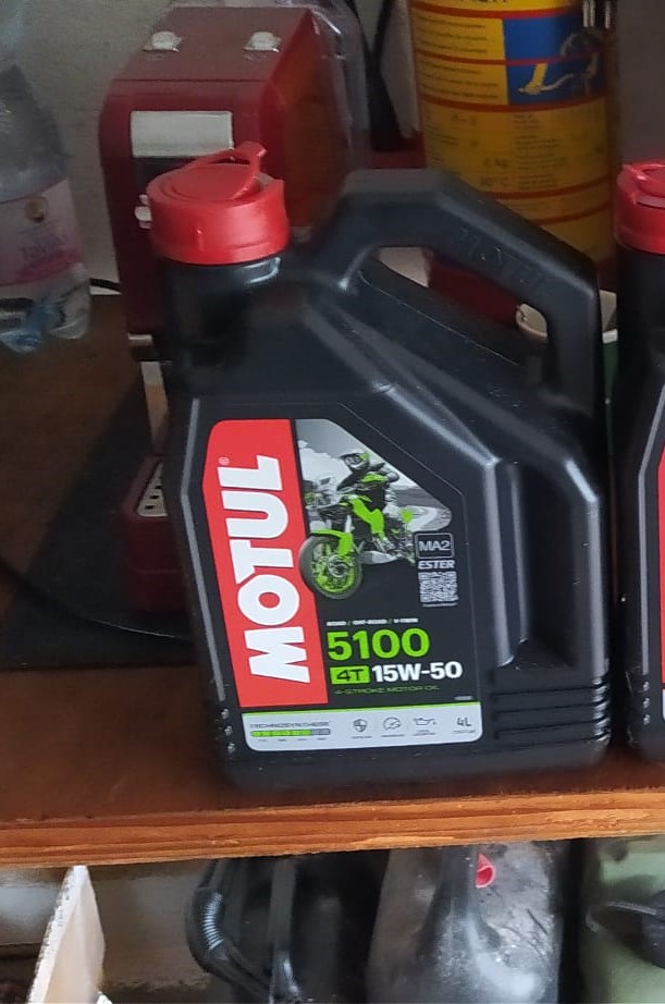 motul 5100 15w50.jpg